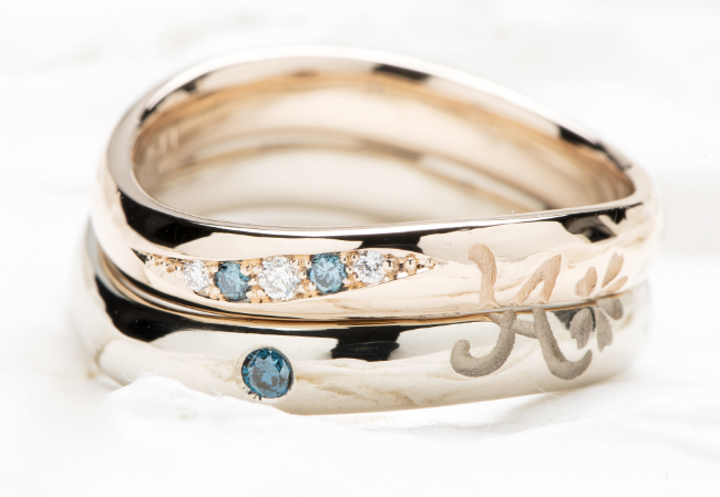 ペアのデザインでお創りしたオーダーメイド結婚指輪