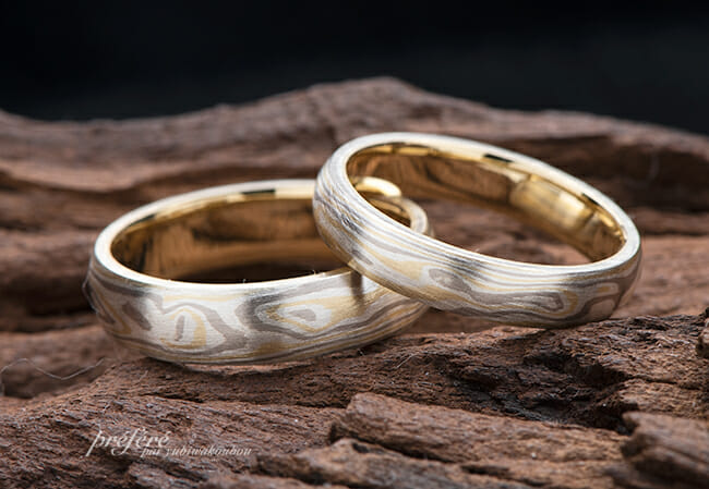木目金デザインの結婚指輪